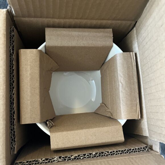 NEW In BOX Short Stories Led Indoor Planter Modern LED Indoor Planter - Picture 8 of 8